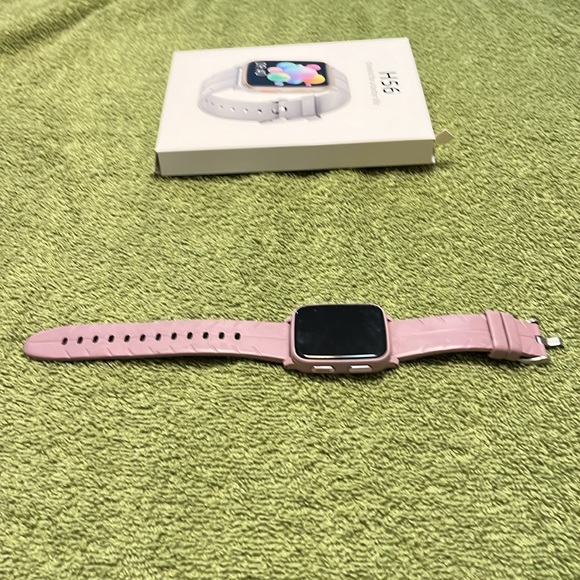 Smart watch.  Fitness and health tracker. - Picture 5 of 6